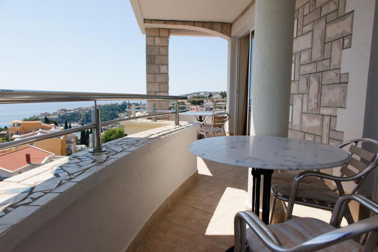 Apartments Amina Ulcinj Exterior photo