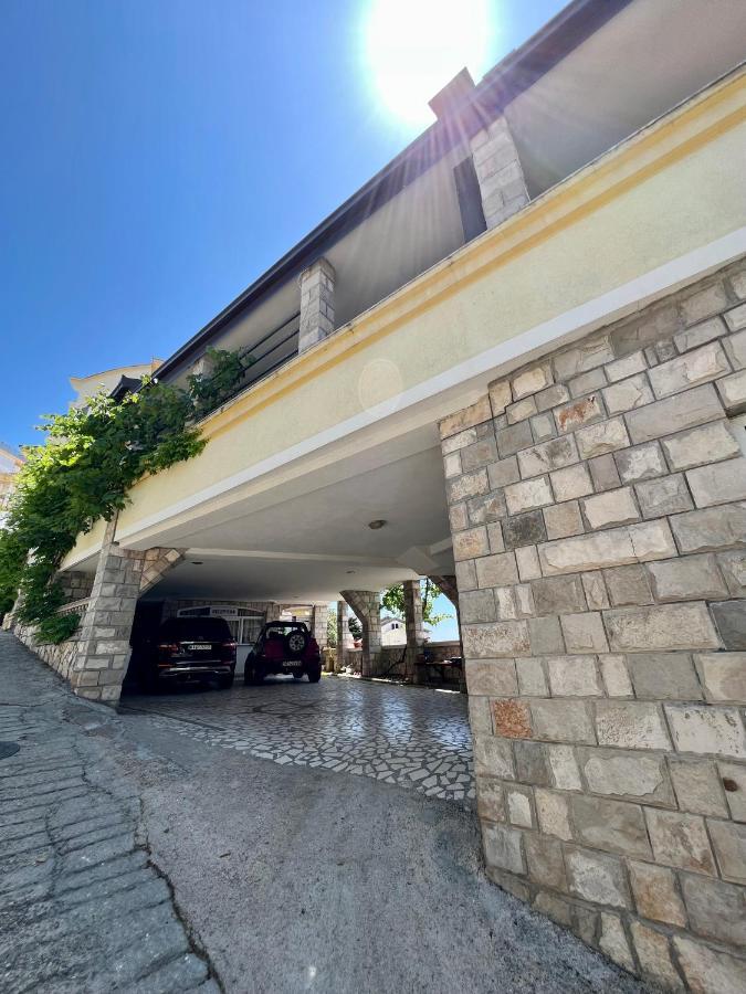 Apartments Amina Ulcinj Exterior photo