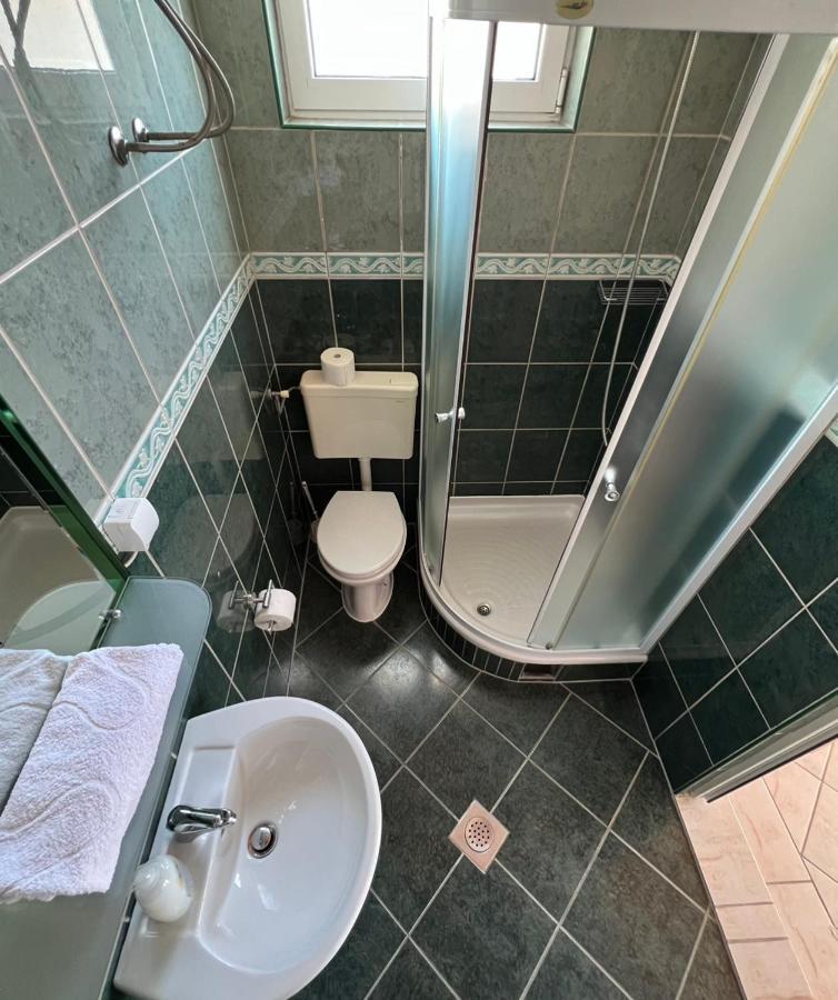 Apartments Amina Ulcinj Exterior photo