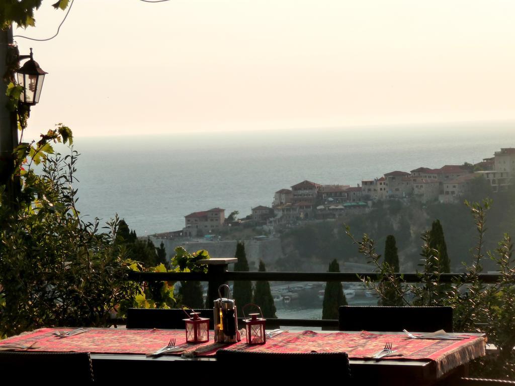Apartments Amina Ulcinj Exterior photo