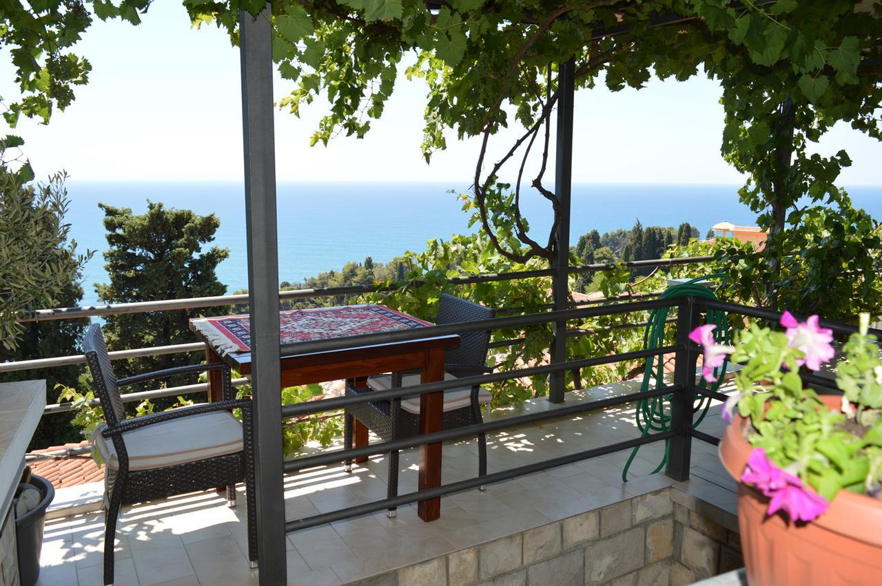 Apartments Amina Ulcinj Exterior photo